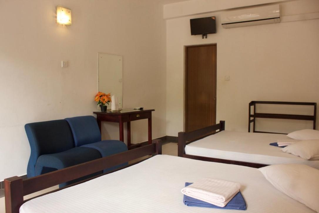 Hotel Senora Kataragama Exterior foto