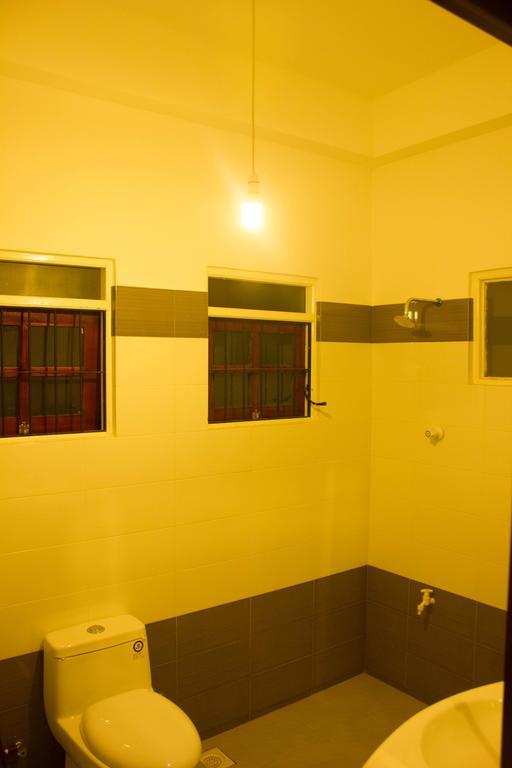 Hotel Senora Kataragama Quarto foto