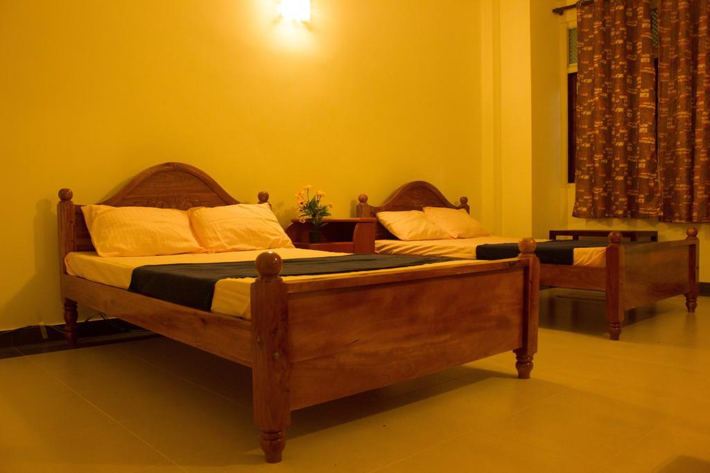 Hotel Senora Kataragama Quarto foto