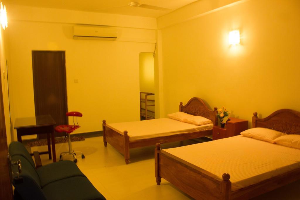 Hotel Senora Kataragama Quarto foto